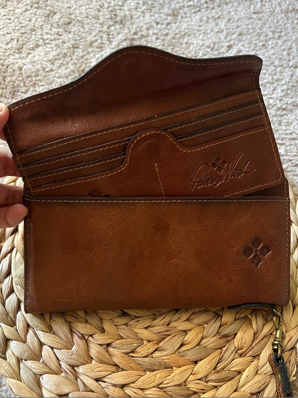 Patricia Nash Valentia Snap 2-in-1 Leather Wallet Wristlet - Picture 9 of 9